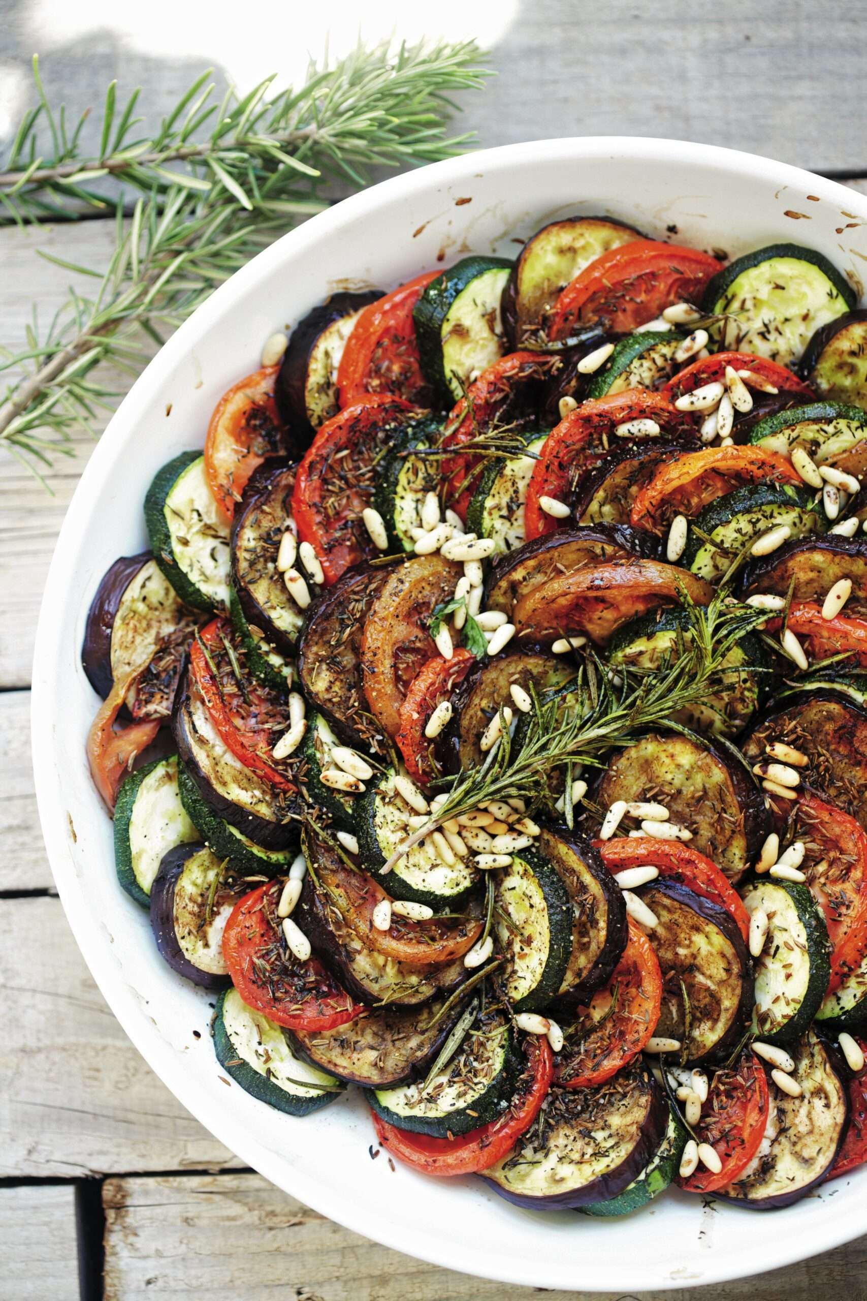 https://admin.purepascale.com/wp-content/uploads/2022/07/PG120-20Zomerse20groenten20courgette2C20tomaat20en20aubergine201_0-scaled.jpg